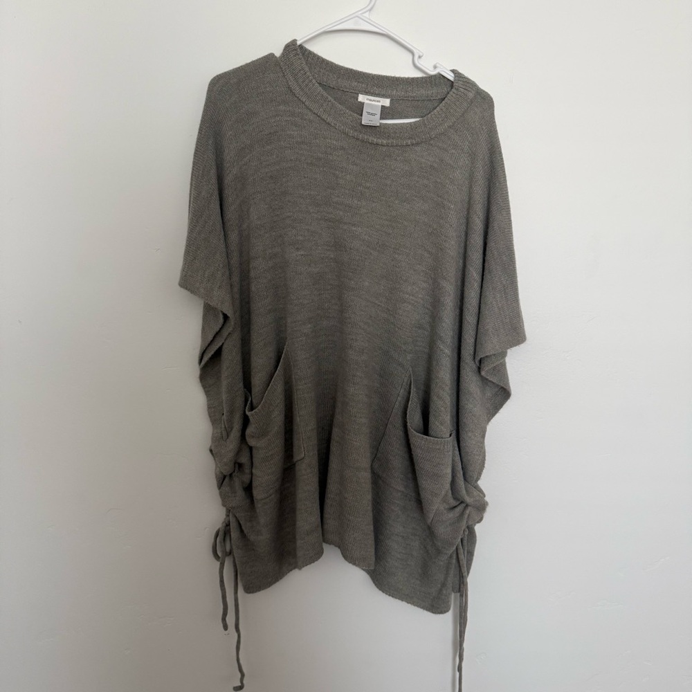 Relaxed Short-Sleeve Knit Top with Front Pockets - gray